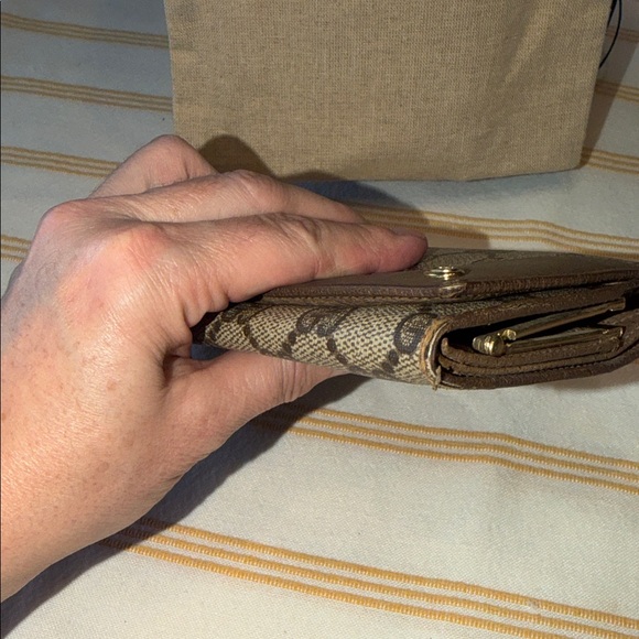 Gucci Beige and Brown GG Coated canvas and Leather Wallet - Picture 7 of 16